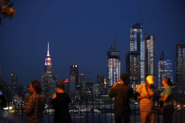 不移的信念 不移的信念