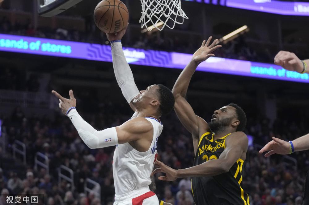 表现尤为亮 表现尤为亮